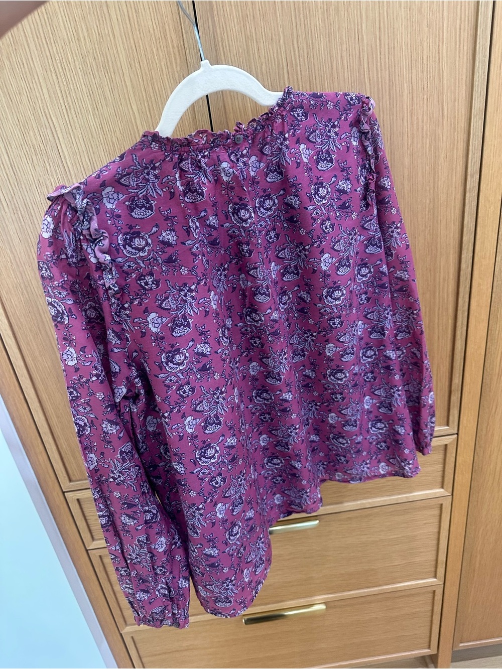 XiRENA Lanie Long-Sleeve Blouse, Size M - Picture 4 of 16